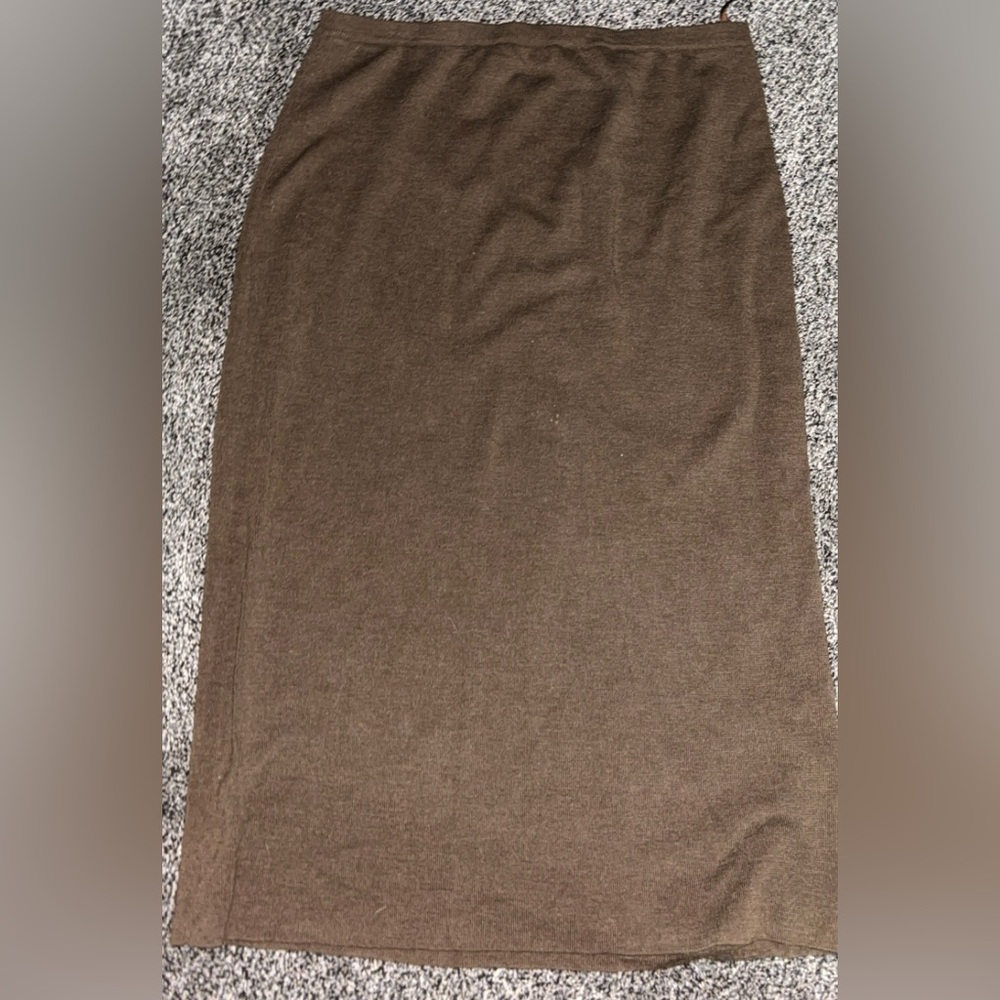 Women’s skirt size L